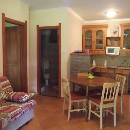 Dinnyelaposi Vendeghaz 3* Békésszentandrás